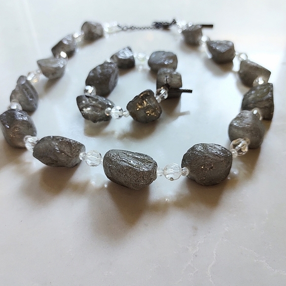 Chunky Gray Statement Necklace & Bracelet by KENNETH COLE - Picture 2 of 13